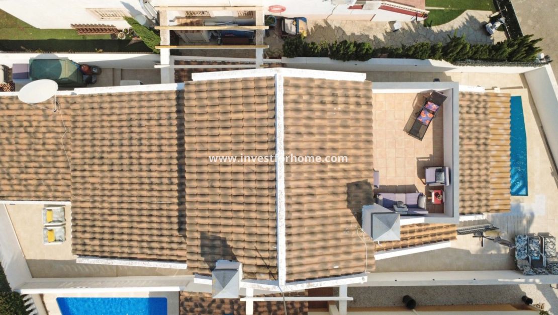 Verkoop - Villa - Orihuela Costa - Costa Blanca