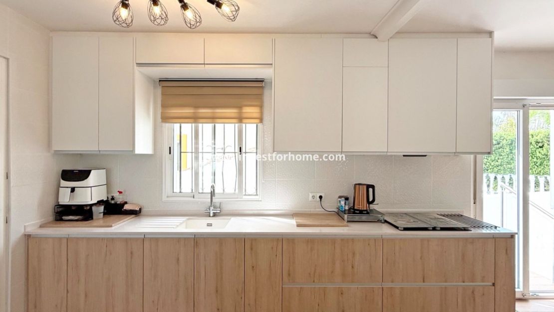 Verkoop - Villa - Orihuela Costa - Costa Blanca