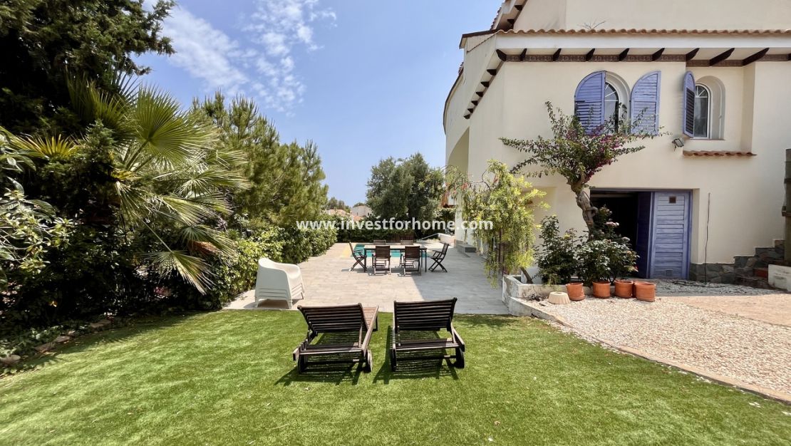 Verkoop - Villa - Orihuela Costa - Costa Blanca