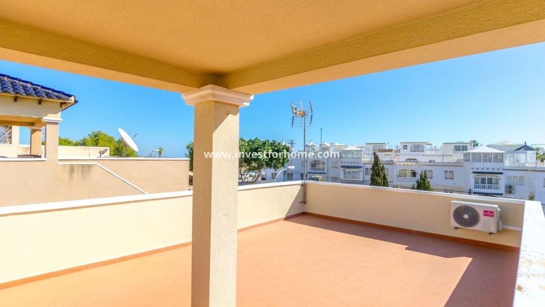 Verkoop - Villa - Orihuela Costa - Costa Blanca