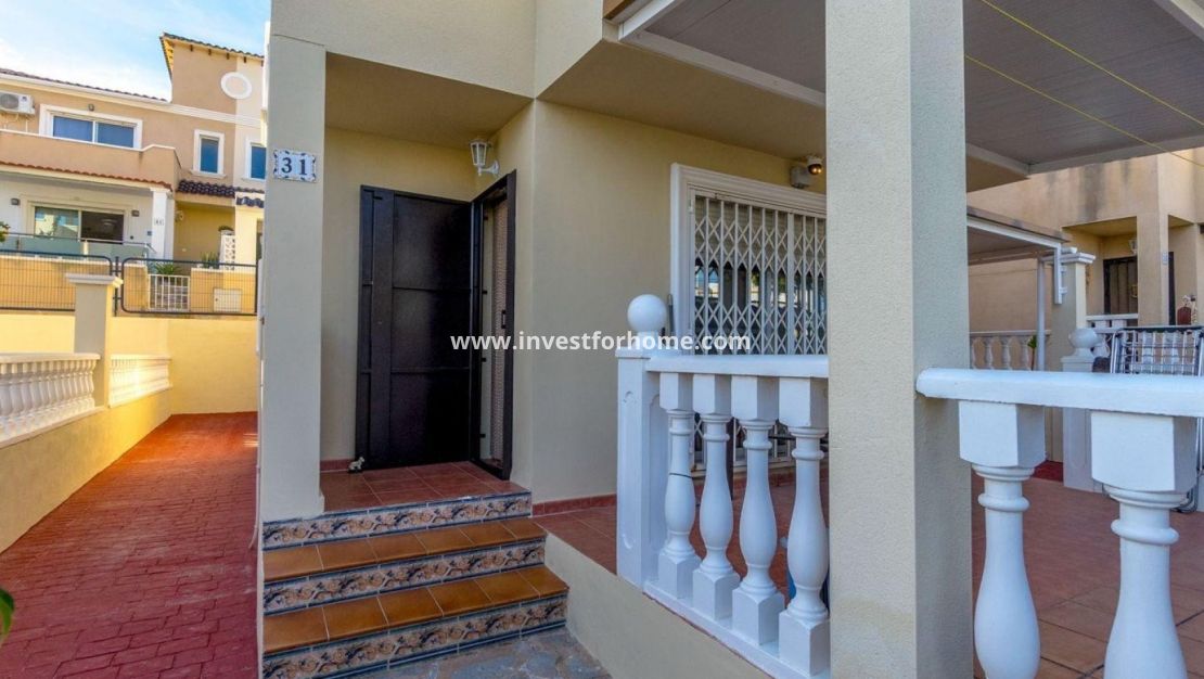 Verkoop - Villa - Orihuela Costa - Costa Blanca