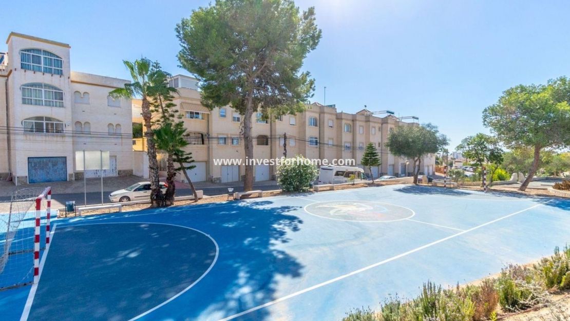 Verkoop - Villa - Orihuela Costa - Costa Blanca
