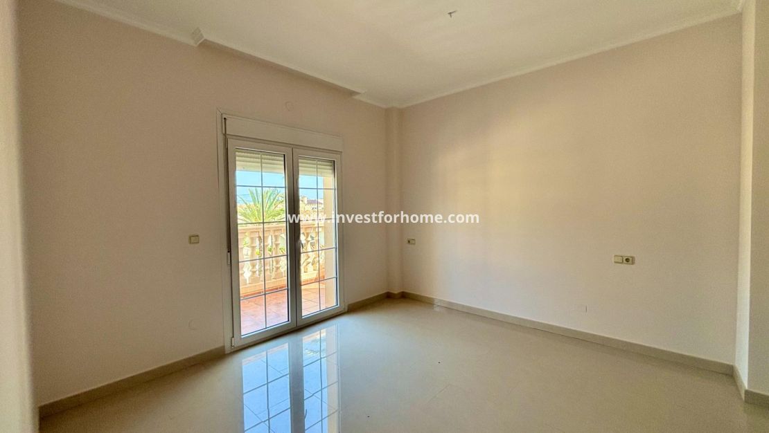 Verkoop - Villa - Orihuela Costa - Costa Blanca