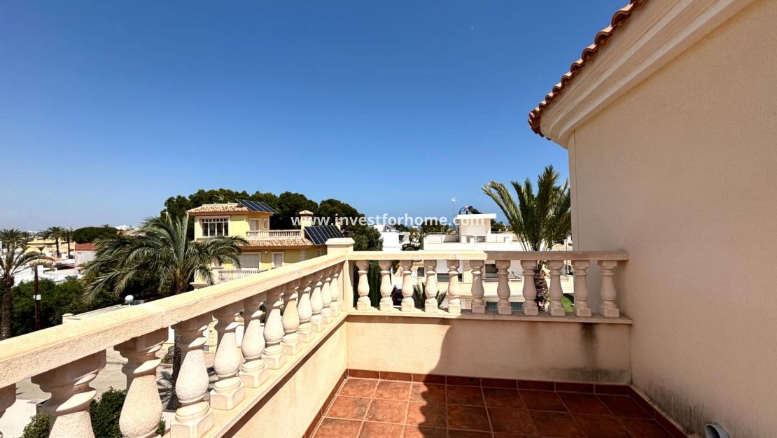 Verkoop - Villa - Orihuela Costa - Costa Blanca