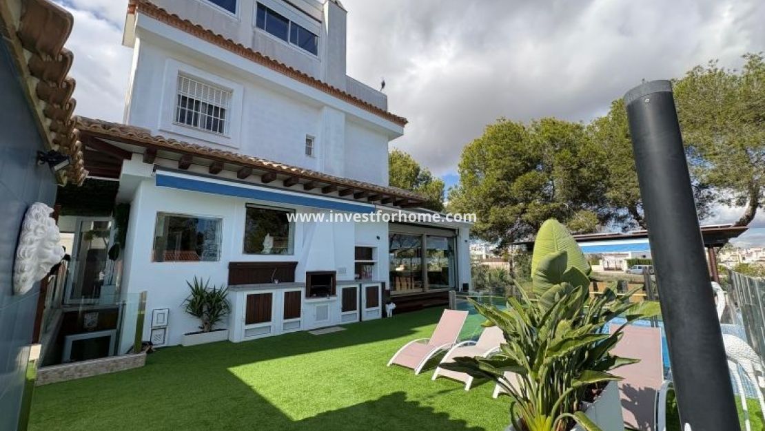 Verkoop - Villa - Orihuela Costa - Costa Blanca