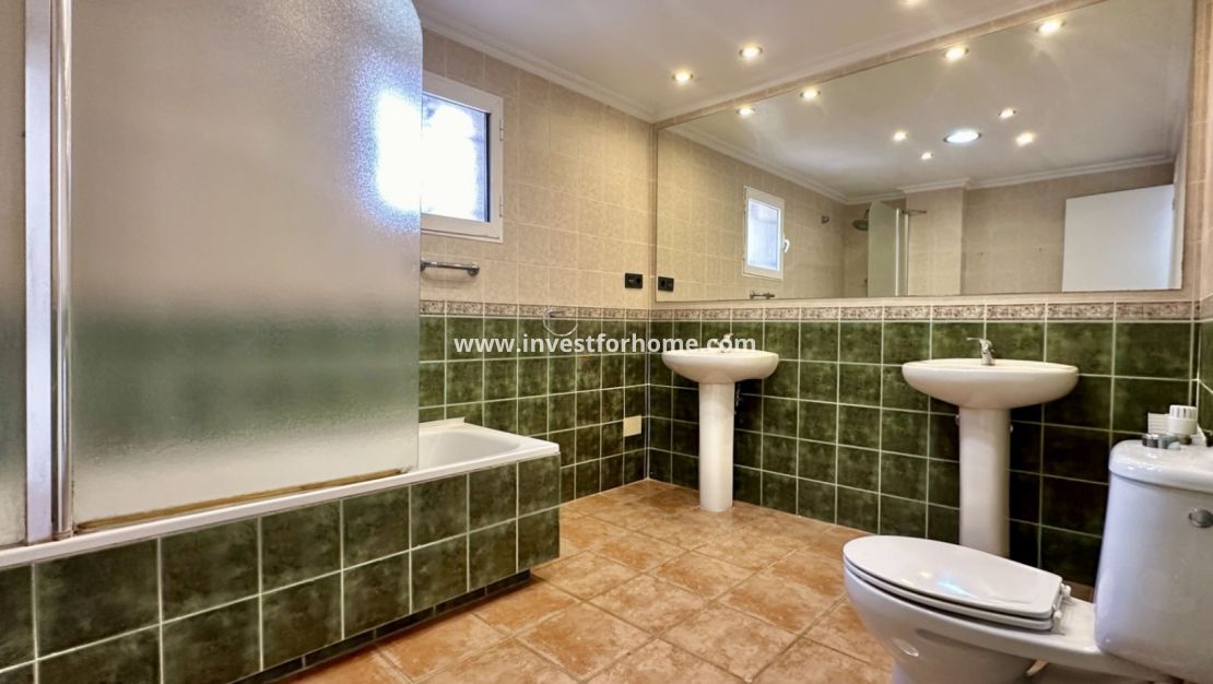 Verkoop - Villa - Orihuela Costa - Costa Blanca