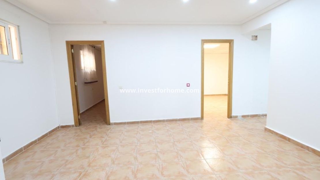 Verkoop - Villa - Orihuela Costa - Costa Blanca