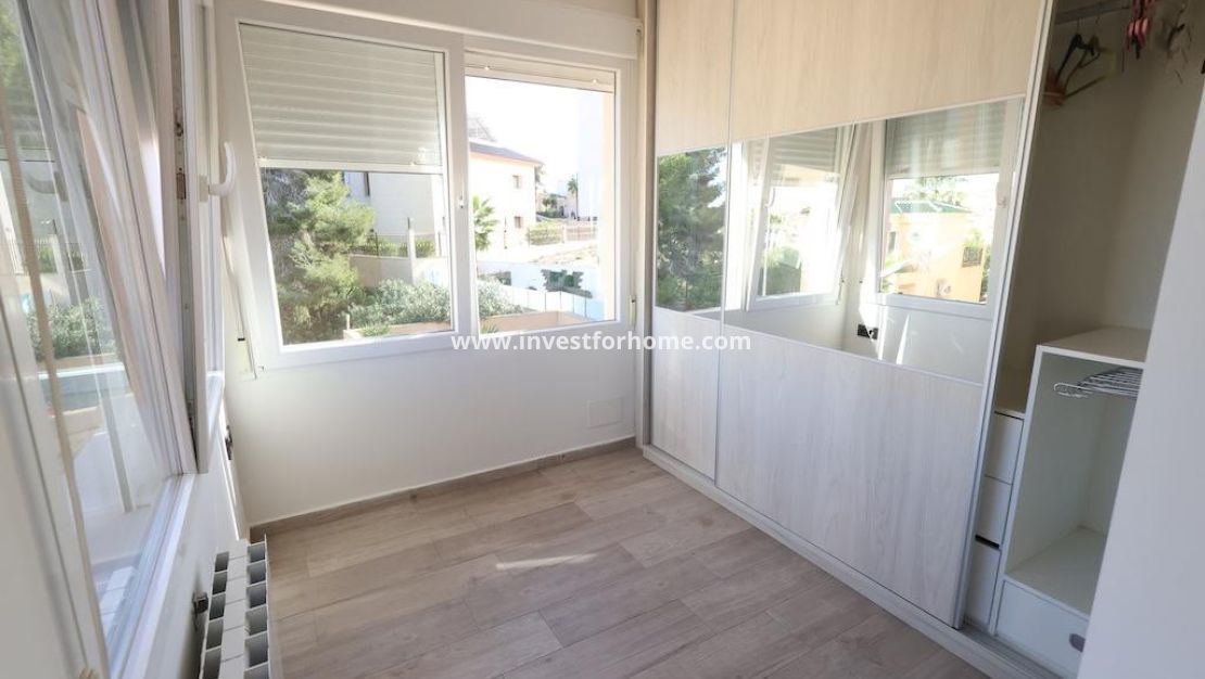Verkoop - Villa - Orihuela Costa - Costa Blanca