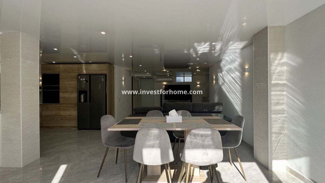 Verkoop - Villa - Orihuela Costa - Costa Blanca