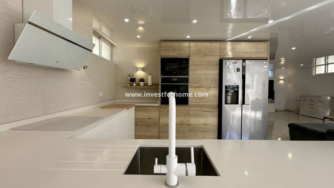 Verkoop - Villa - Orihuela Costa - Costa Blanca