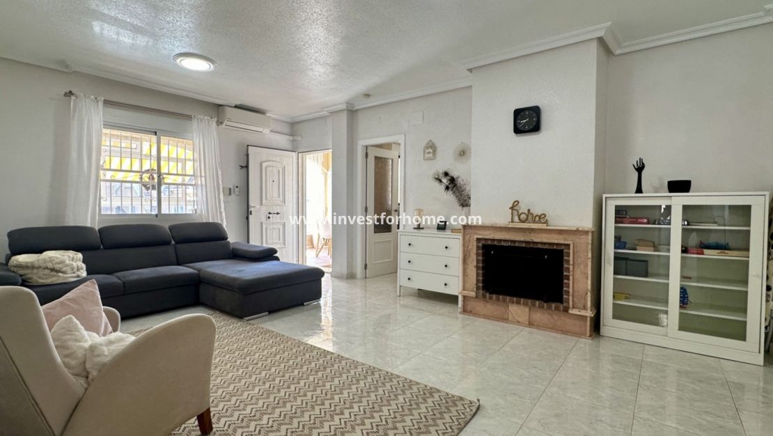 Verkoop - Villa - Orihuela Costa - Costa Blanca