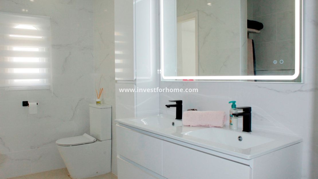 Verkoop - Villa - Orihuela Costa - Costa Blanca