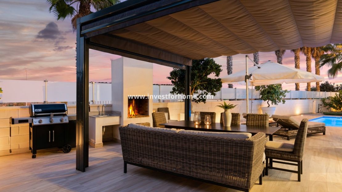 Verkoop - Villa - Orihuela Costa - Costa Blanca