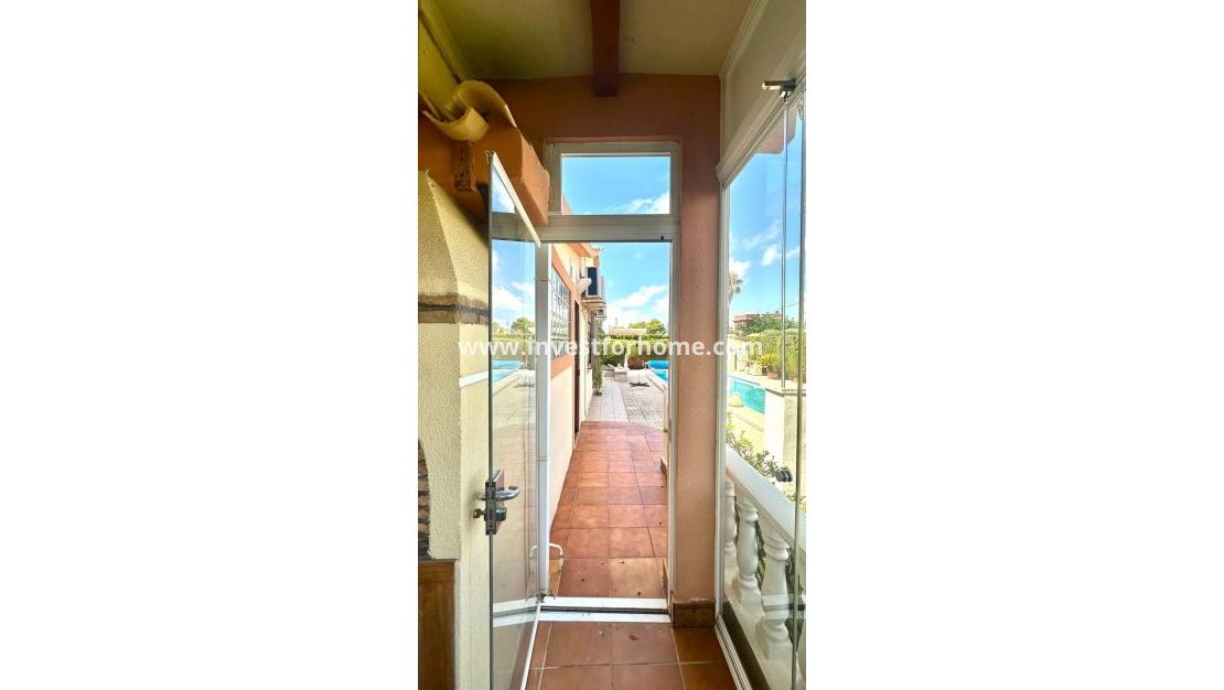 Verkoop - Villa - Orihuela Costa - Costa Blanca