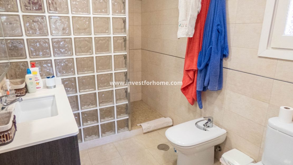 Verkoop - Villa - Orihuela Costa - Costa Blanca