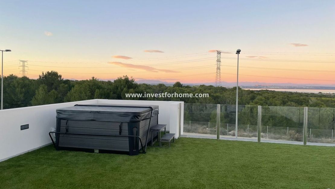 Verkoop - Villa - Orihuela Costa - Costa Blanca