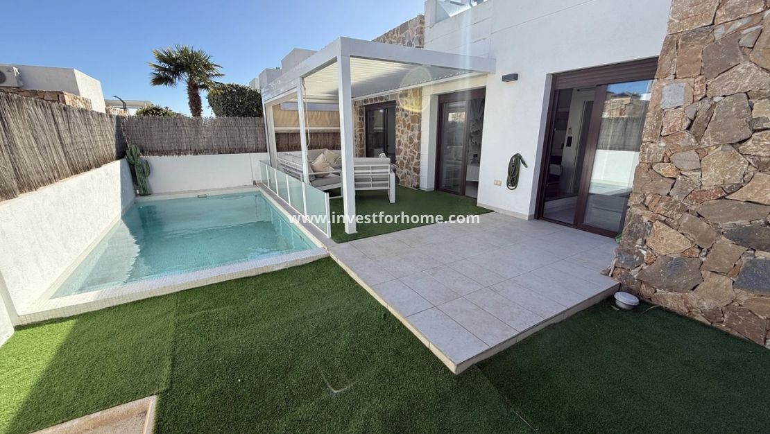 Verkoop - Villa - Orihuela Costa - Costa Blanca