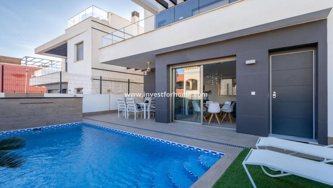 Verkoop - Villa - Orihuela Costa - Costa Blanca