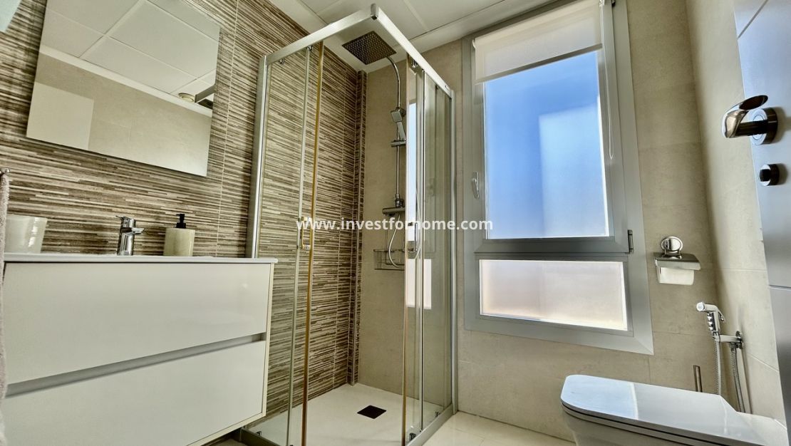 Verkoop - Villa - Orihuela Costa - Costa Blanca