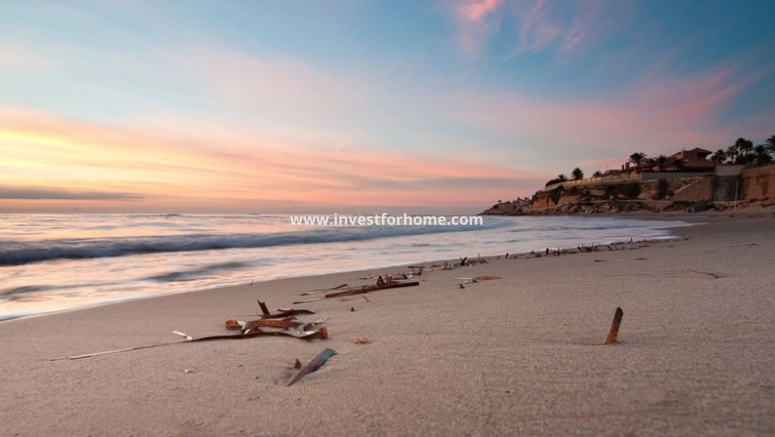 Verkoop - Villa - Orihuela Costa - Costa Blanca
