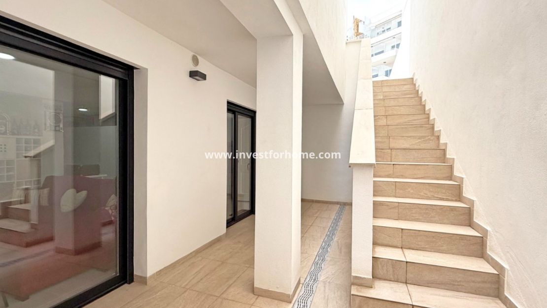 Verkoop - Villa - Orihuela Costa - Costa Blanca