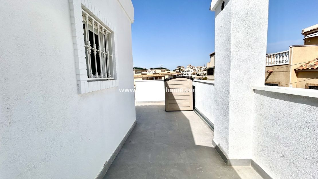 Verkoop - Villa - Orihuela Costa - Costa Blanca