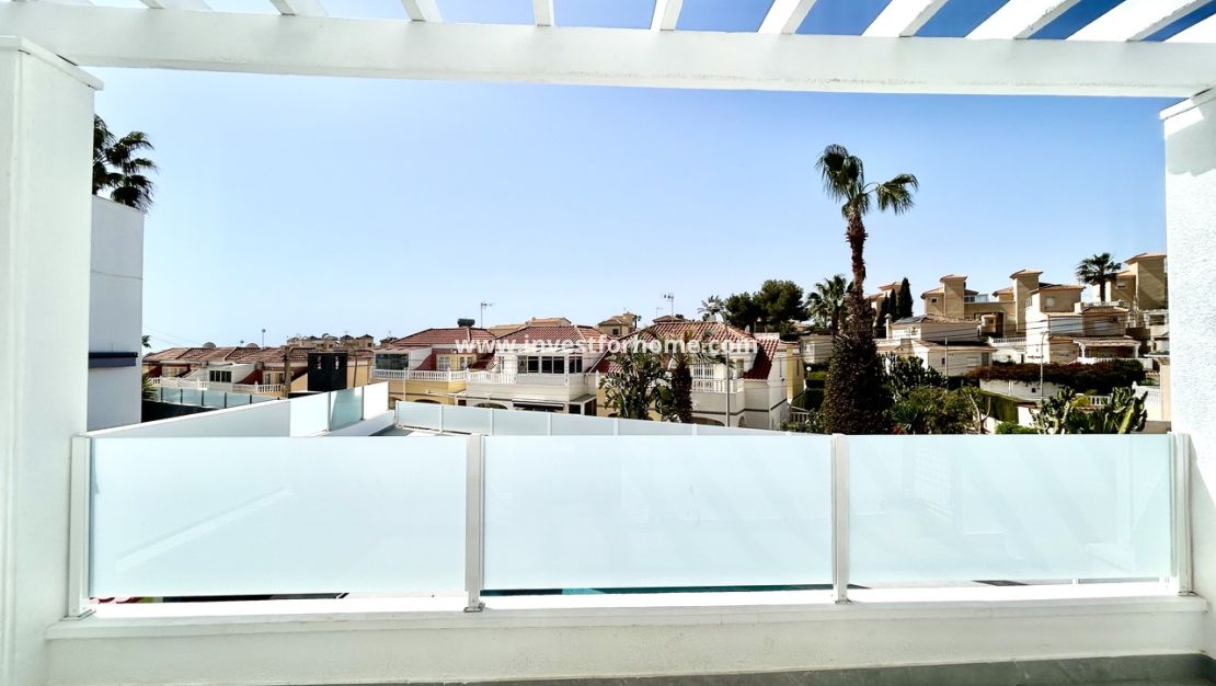 Verkoop - Villa - Orihuela Costa - Costa Blanca