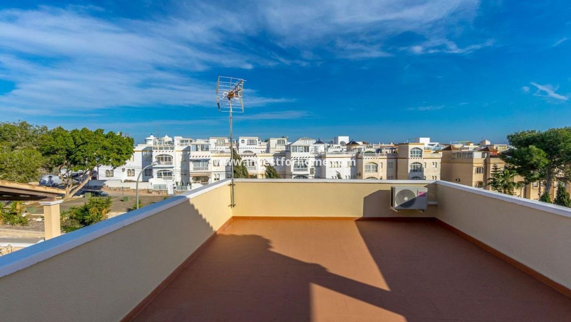 Verkoop - Villa - Orihuela Costa - Costa Blanca