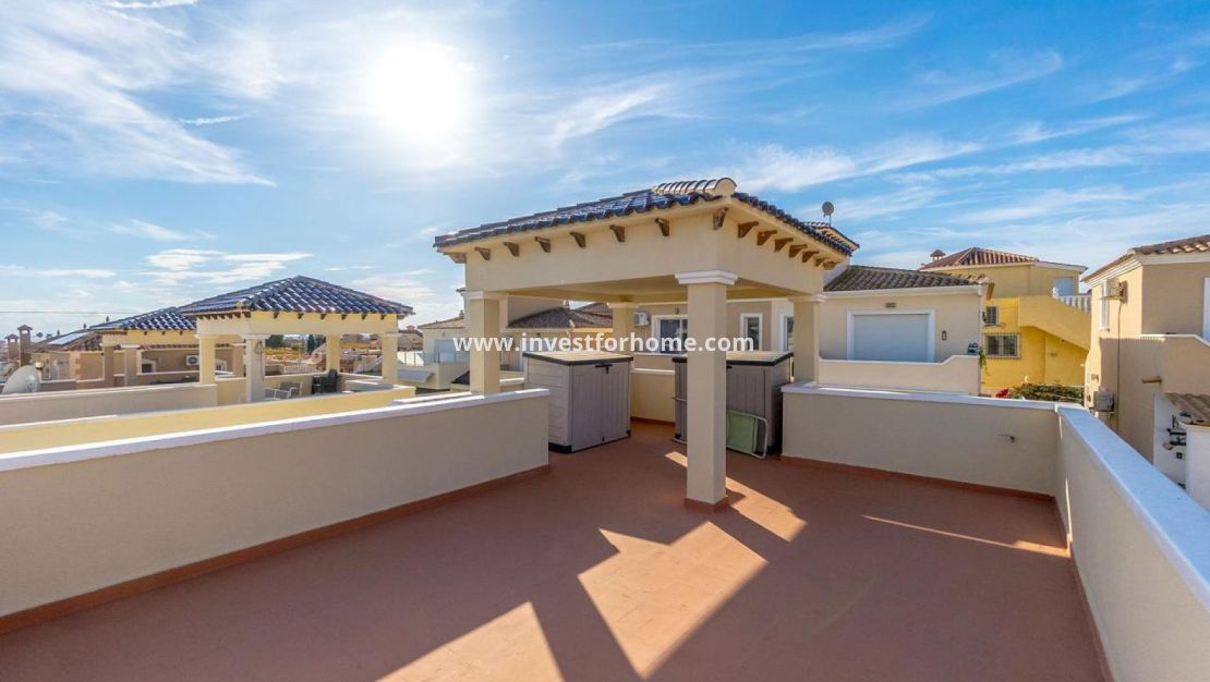 Verkoop - Villa - Orihuela Costa - Costa Blanca