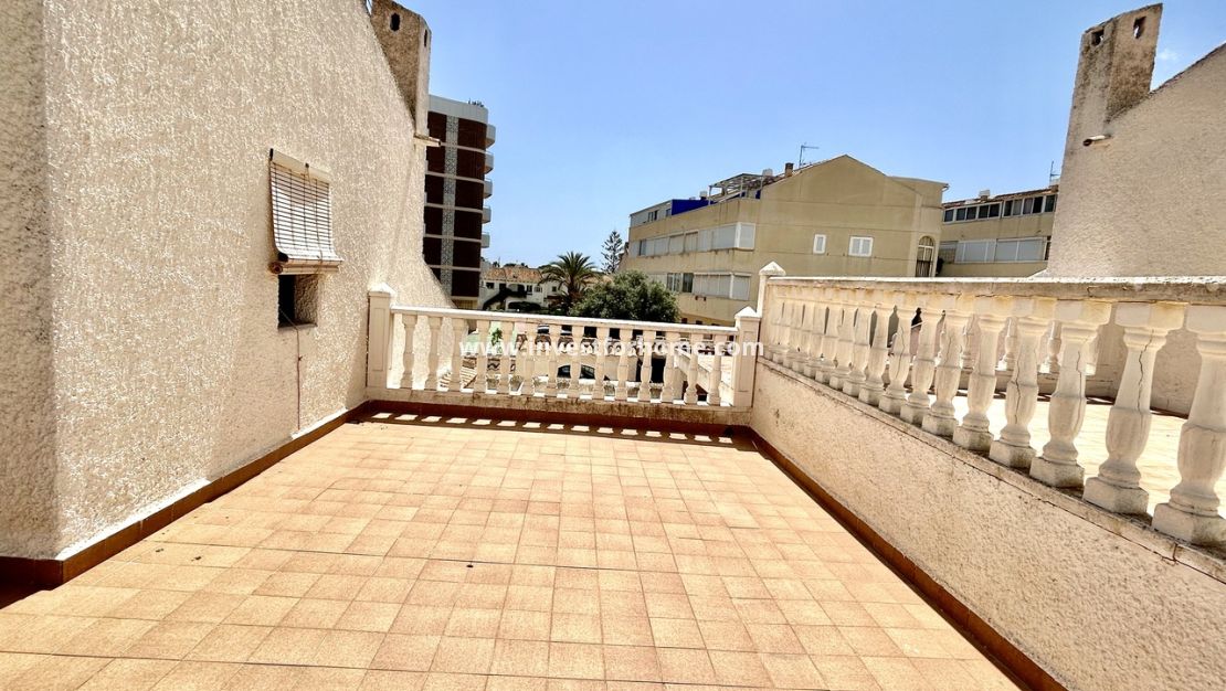 Verkoop - Villa - Orihuela Costa - Costa Blanca