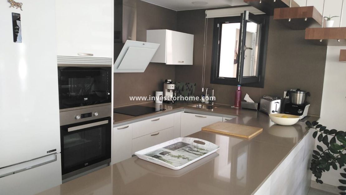 Verkoop - Villa - Orihuela Costa - Costa Blanca