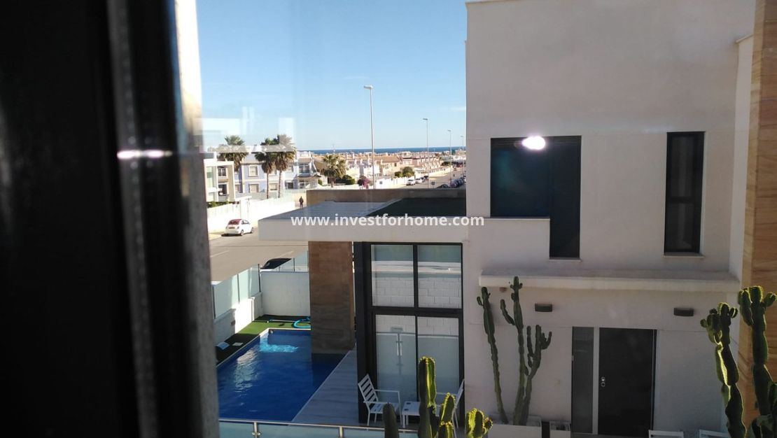 Verkoop - Villa - Orihuela Costa - Costa Blanca