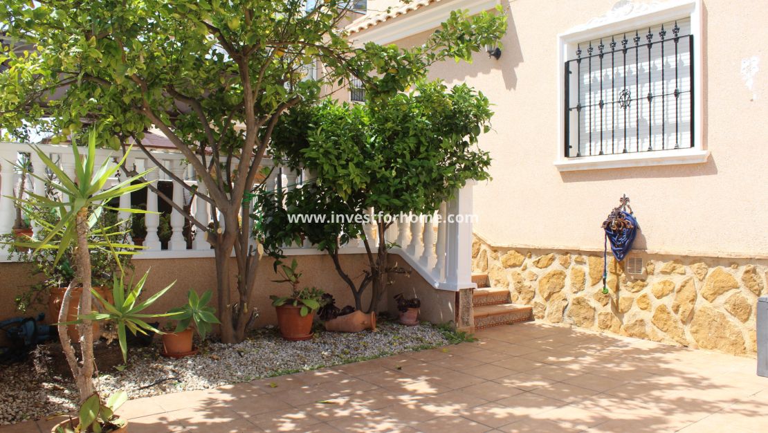 Verkoop - Villa - Orihuela Costa - Costa Blanca