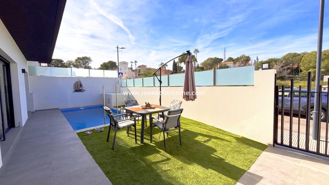 Verkoop - Villa - Orihuela Costa - Costa Blanca