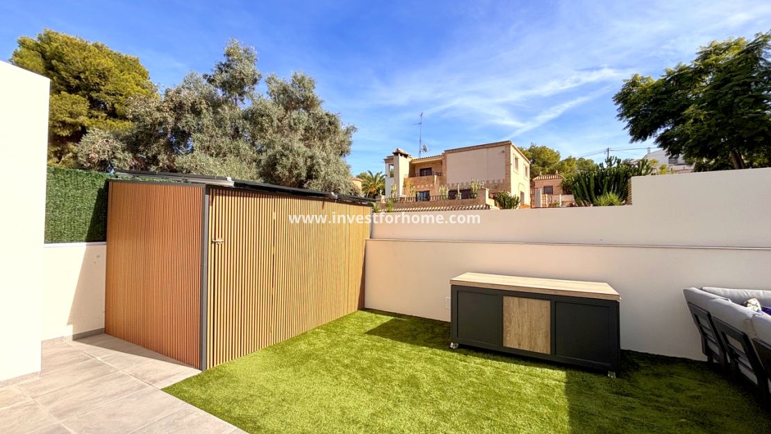 Verkoop - Villa - Orihuela Costa - Costa Blanca