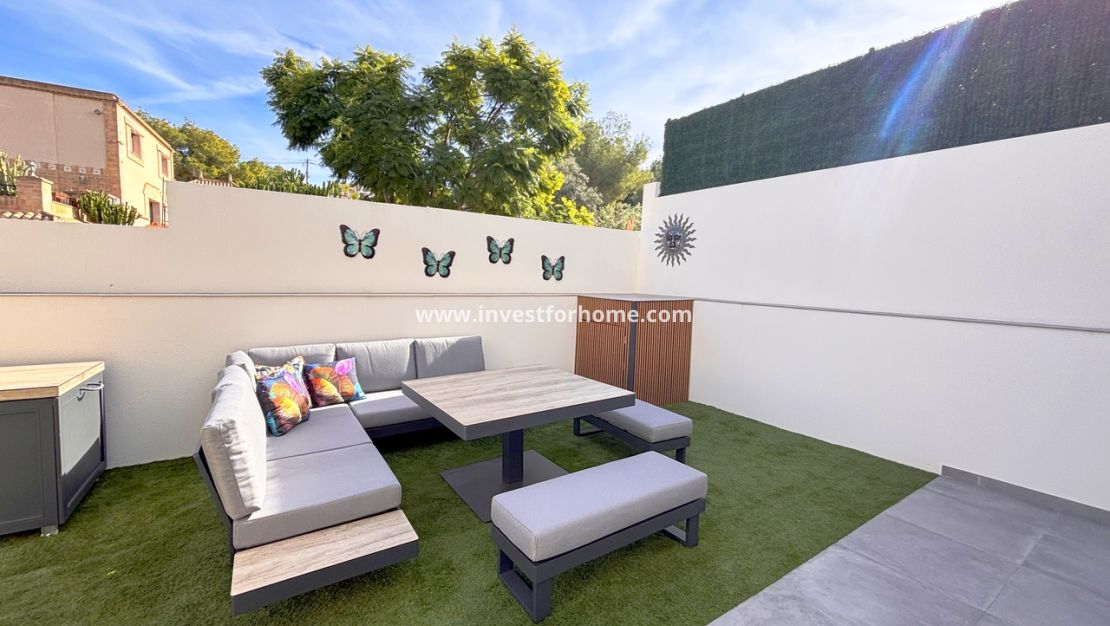 Verkoop - Villa - Orihuela Costa - Costa Blanca