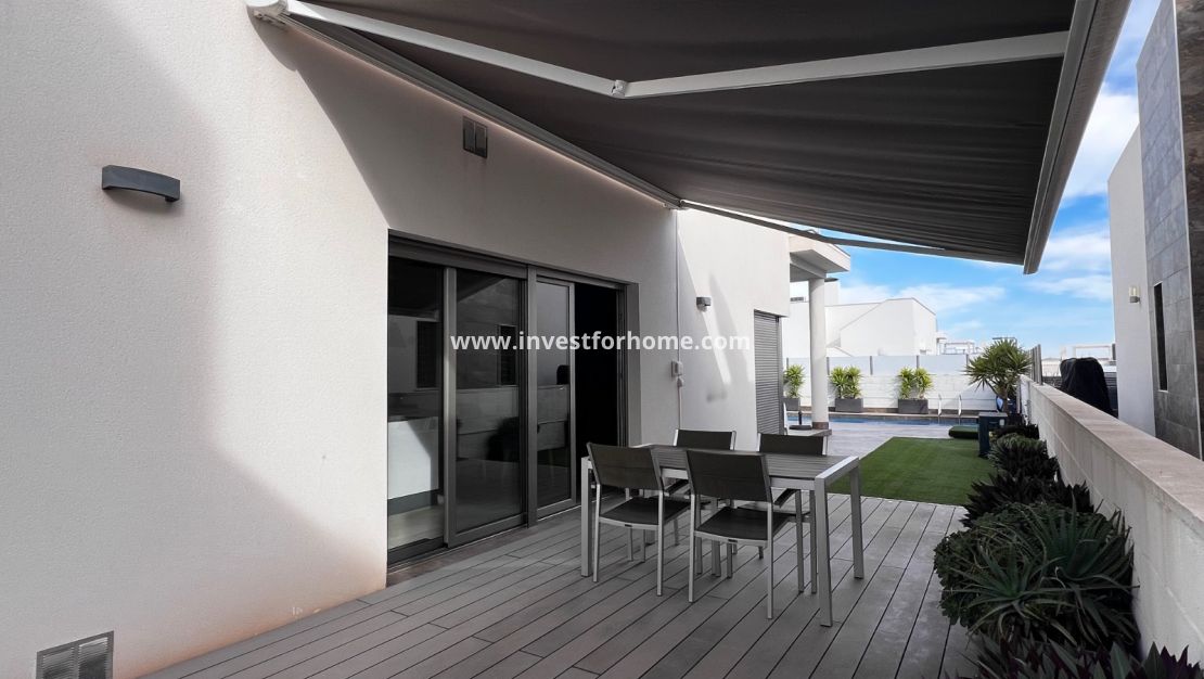 Verkoop - Villa - Orihuela Costa - Costa Blanca