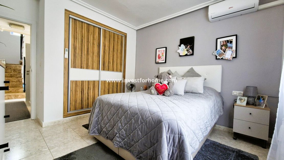 Verkoop - Villa - Orihuela Costa - Costa Blanca