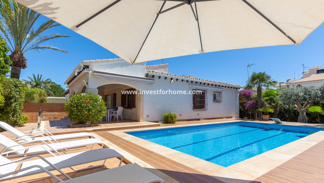 Verkoop - Villa - Orihuela Costa - Costa Blanca