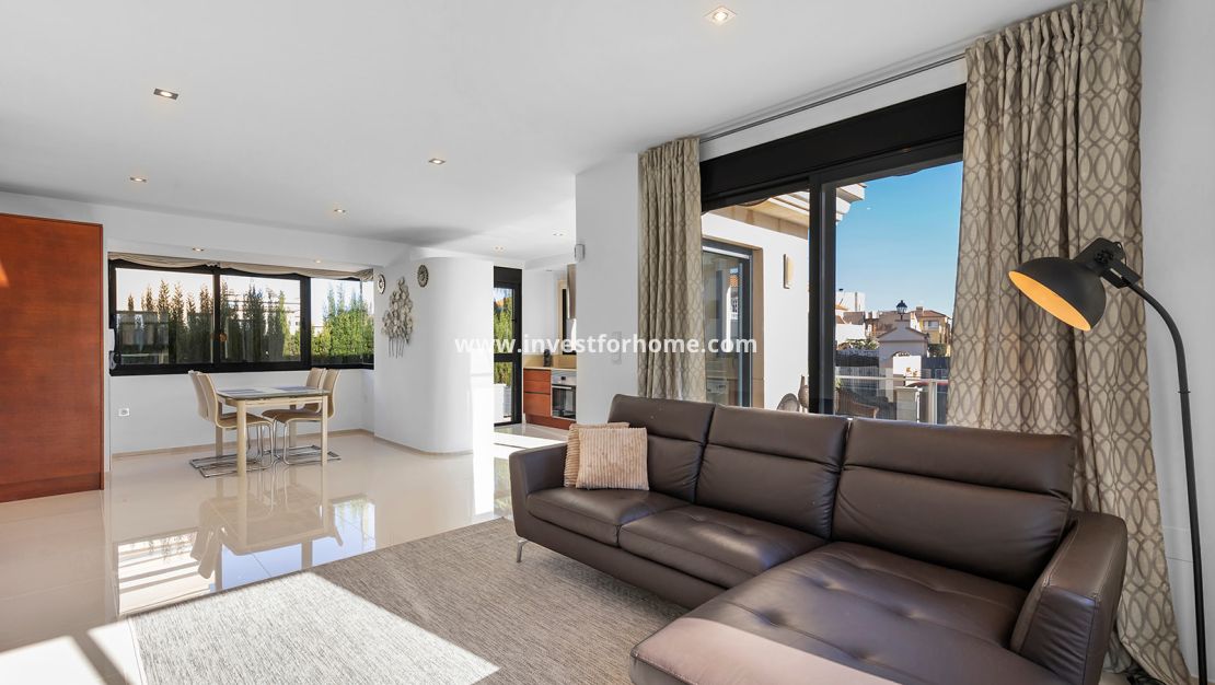 Verkoop - Villa - Orihuela Costa - Costa Blanca
