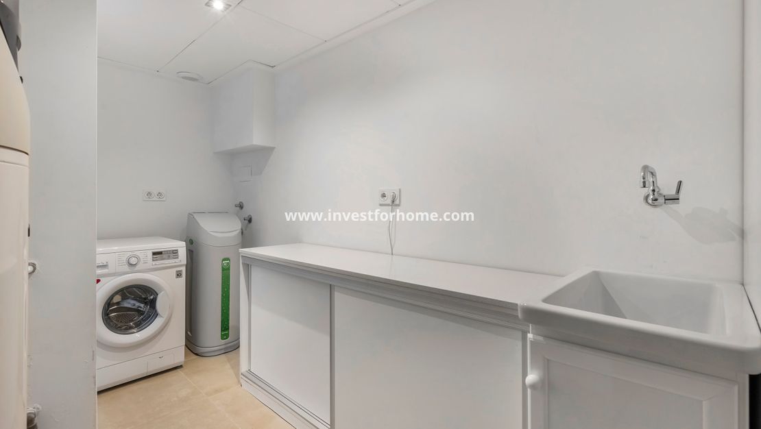 Verkoop - Villa - Orihuela Costa - Costa Blanca