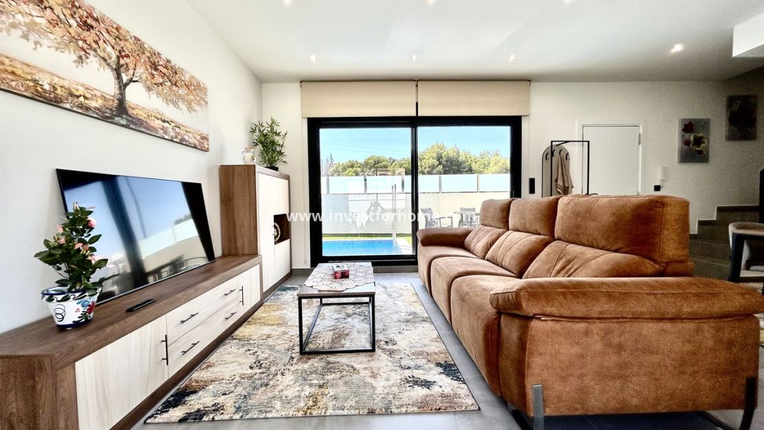 Verkoop - Villa - Orihuela Costa - Costa Blanca