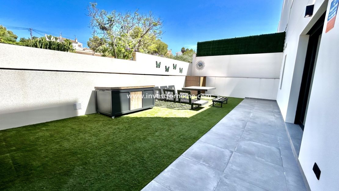 Verkoop - Villa - Orihuela Costa - Costa Blanca