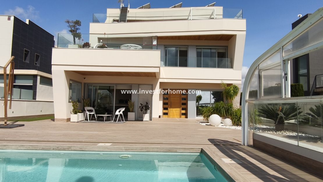 Verkoop - Villa - Orihuela Costa - Costa Blanca