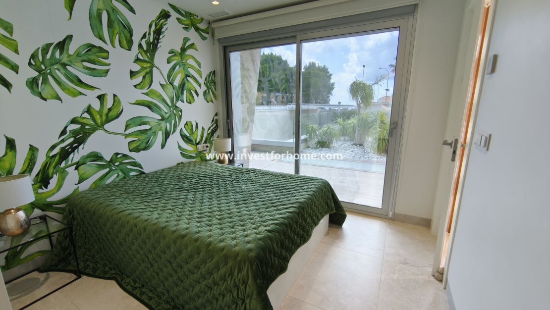 Verkoop - Villa - Orihuela Costa - Costa Blanca