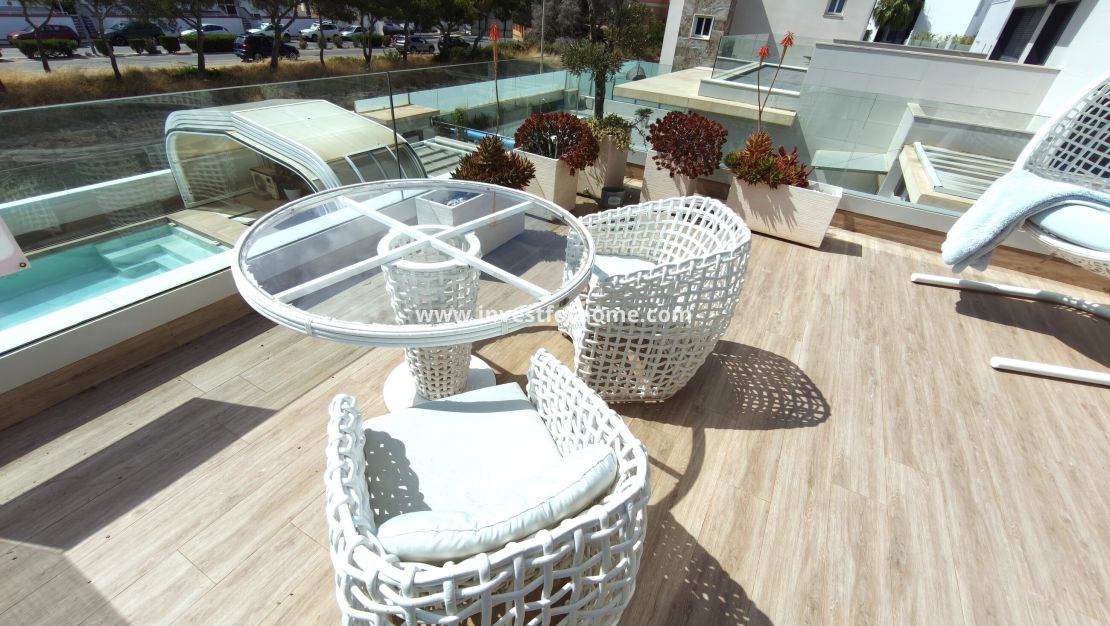 Verkoop - Villa - Orihuela Costa - Costa Blanca