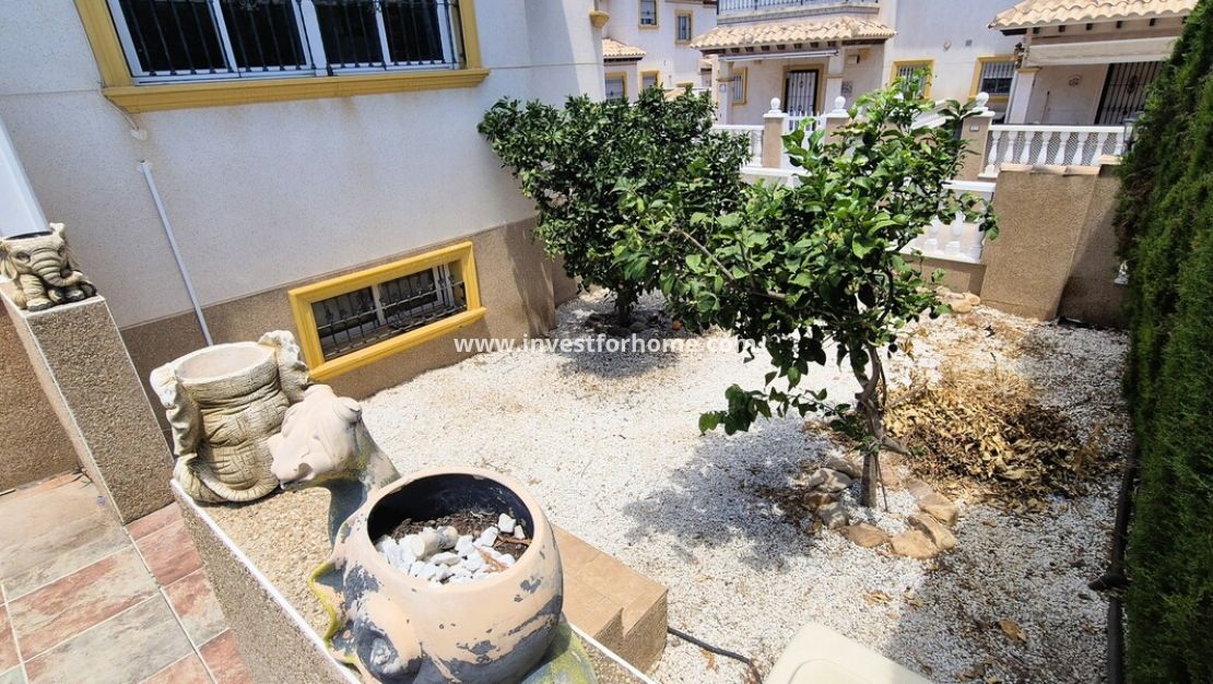 Verkoop - Villa - Orihuela Costa - Costa Blanca