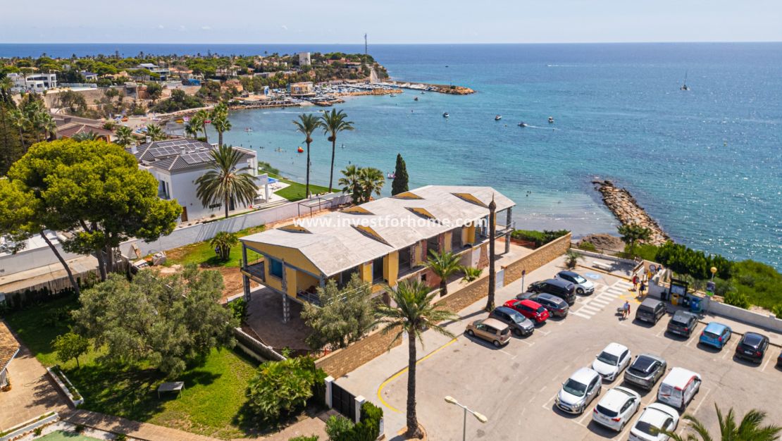 Verkoop - Villa - Orihuela Costa - Costa Blanca
