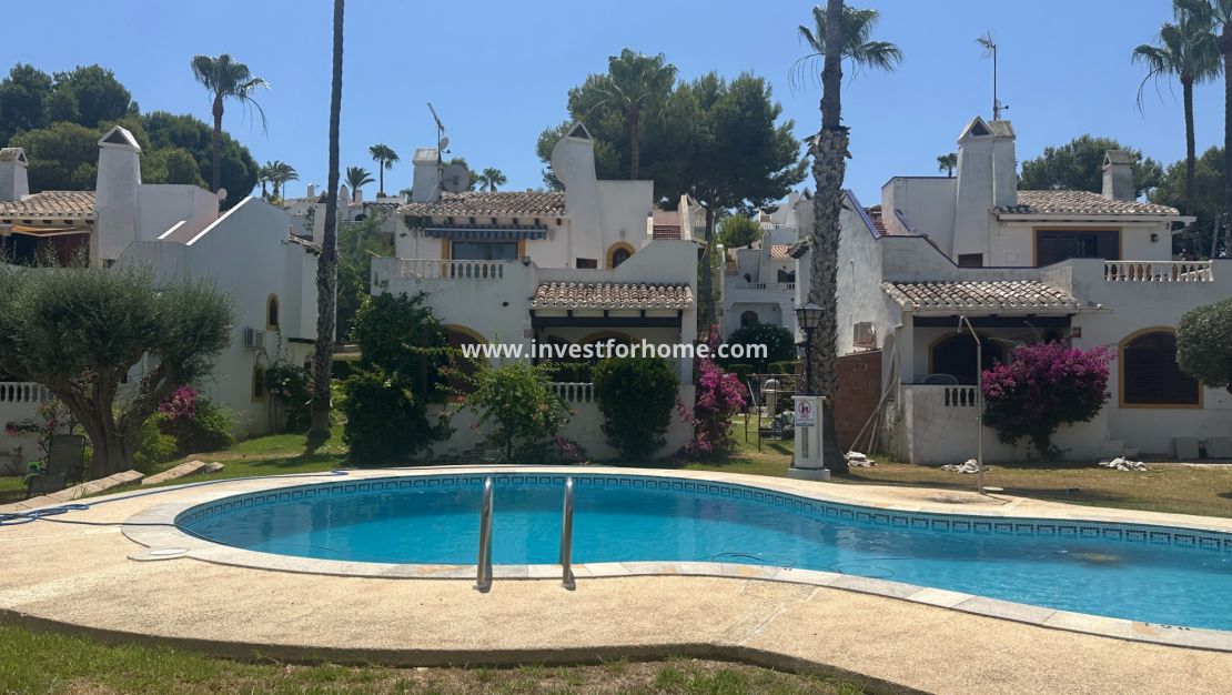 Verkoop - Villa - Orihuela Costa - Costa Blanca