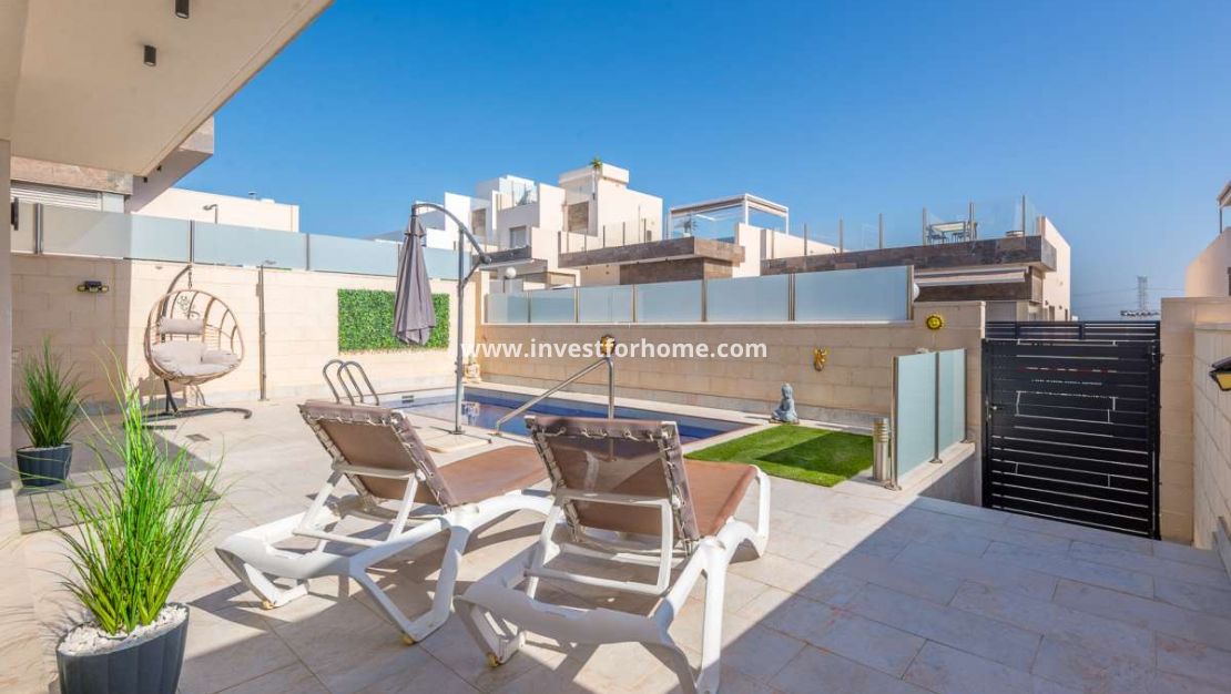Verkoop - Villa - Orihuela Costa - Costa Blanca